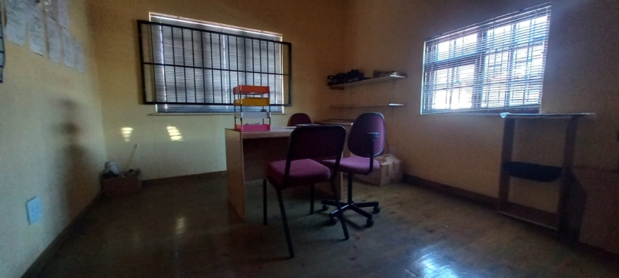 4 Bedroom Property for Sale in Wetton Western Cape